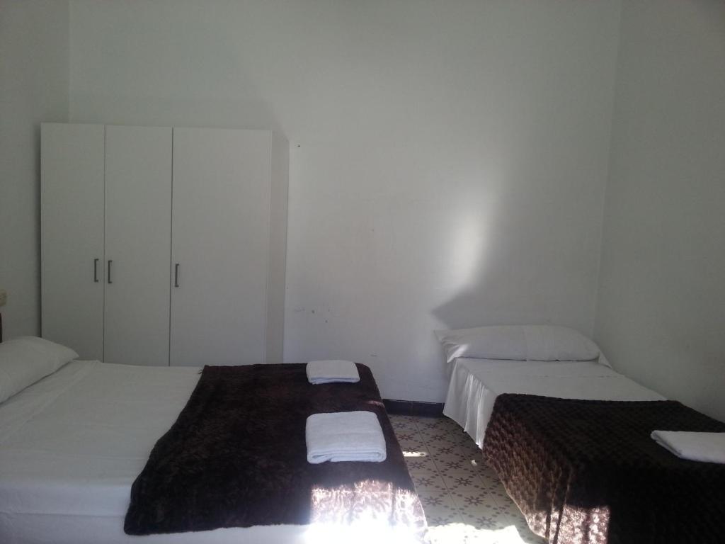 Pension Bailen Seville Ngoại thất bức ảnh