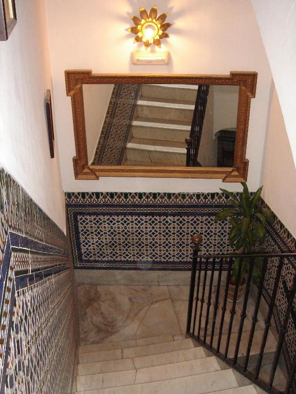 Pension Bailen Seville Ngoại thất bức ảnh